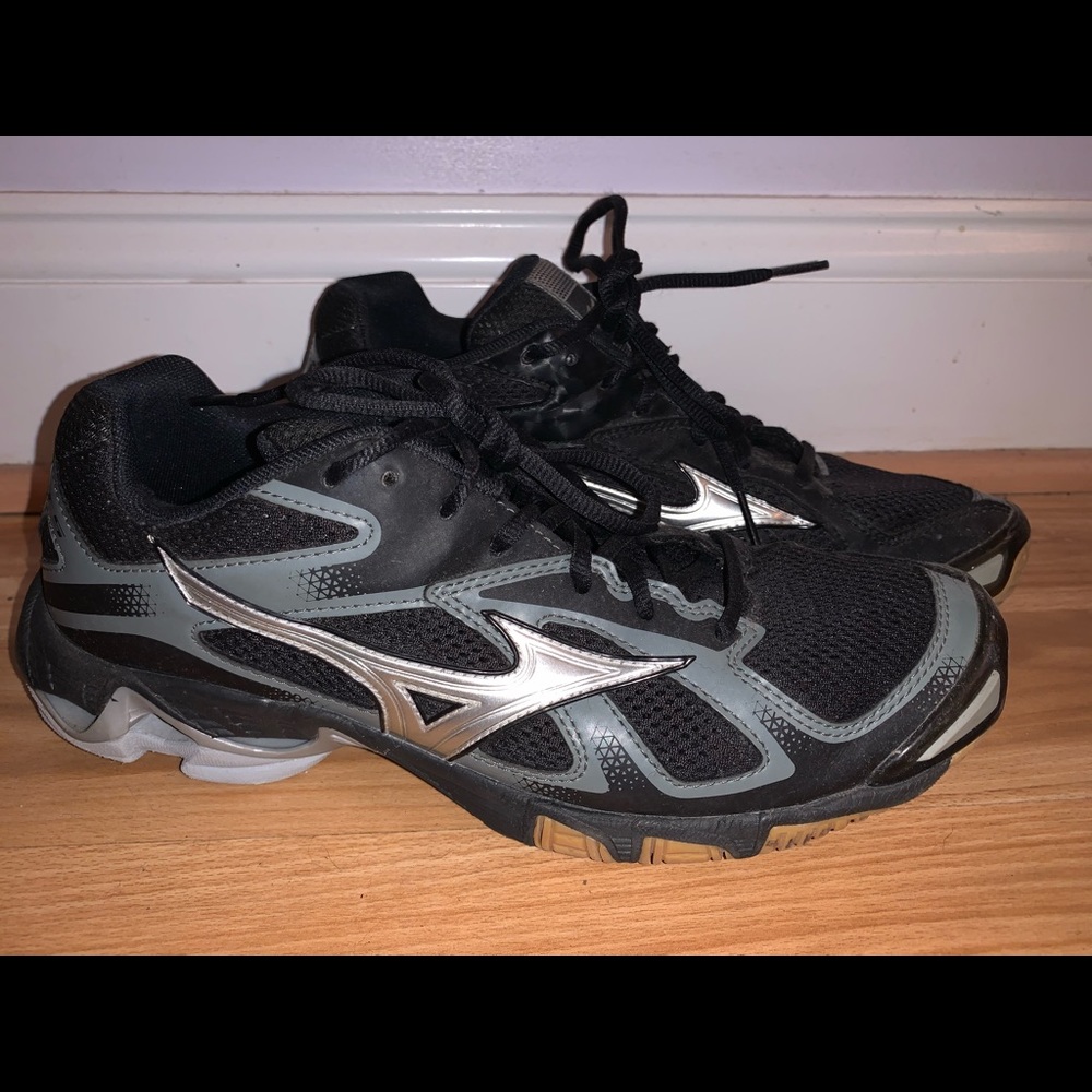 Mizuno Volleyball Shoes